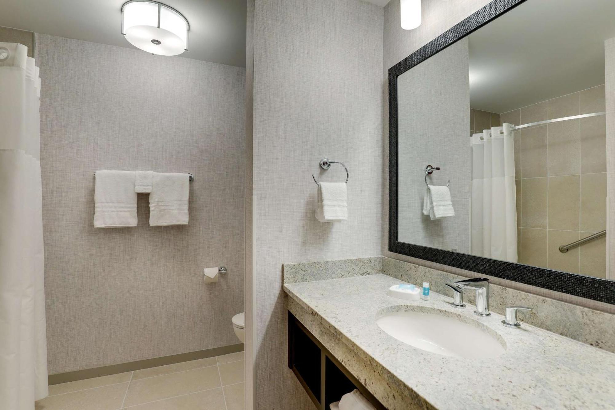 Drury Plaza Savannah Hotel Pooler